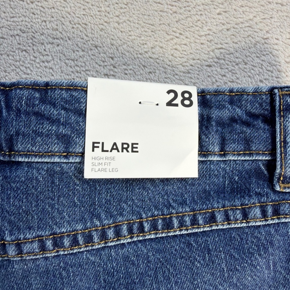 Forever 21 Flare Jeans Daisy Embroidered Womens 28 Blue Denim High Rise New - Picture 10 of 11
